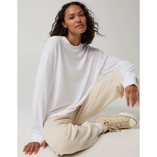 OFFLINE By Aerie Let's Stretch Long Sleeve Boyfriend T-Shirt - White